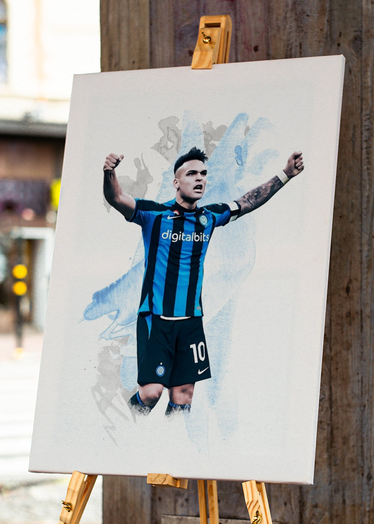Lautaro Martínez Football