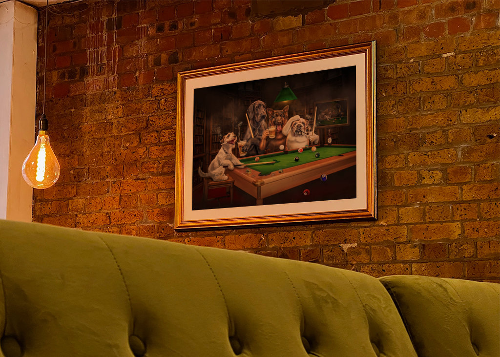 Cane divertente che gioca a biliardo