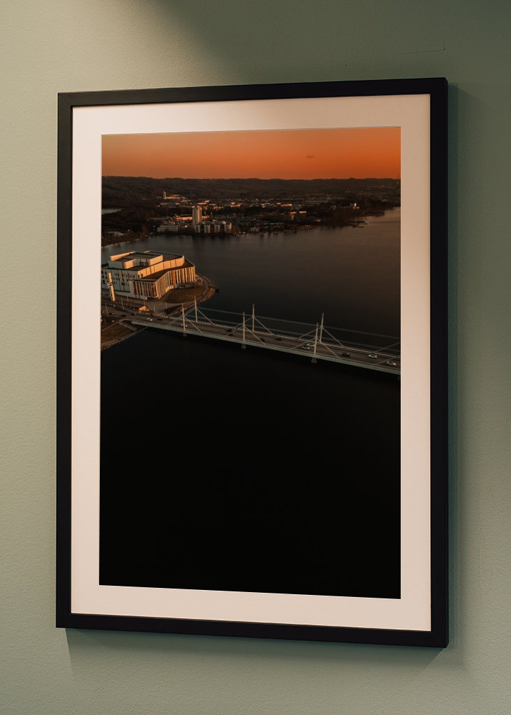 MUNKSJÖBRON Y SPIRA