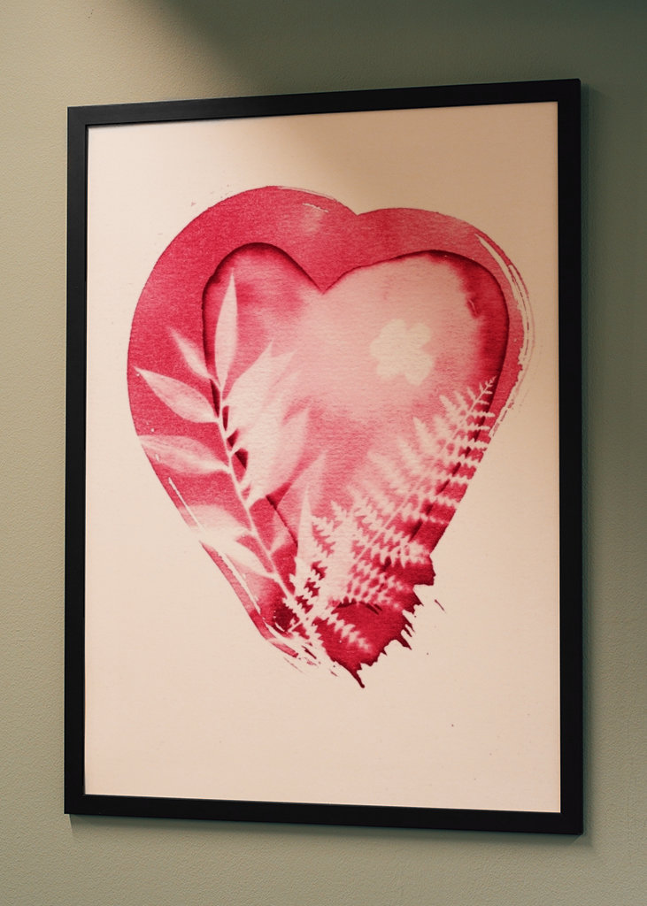 Rotes Herz mit Blättern