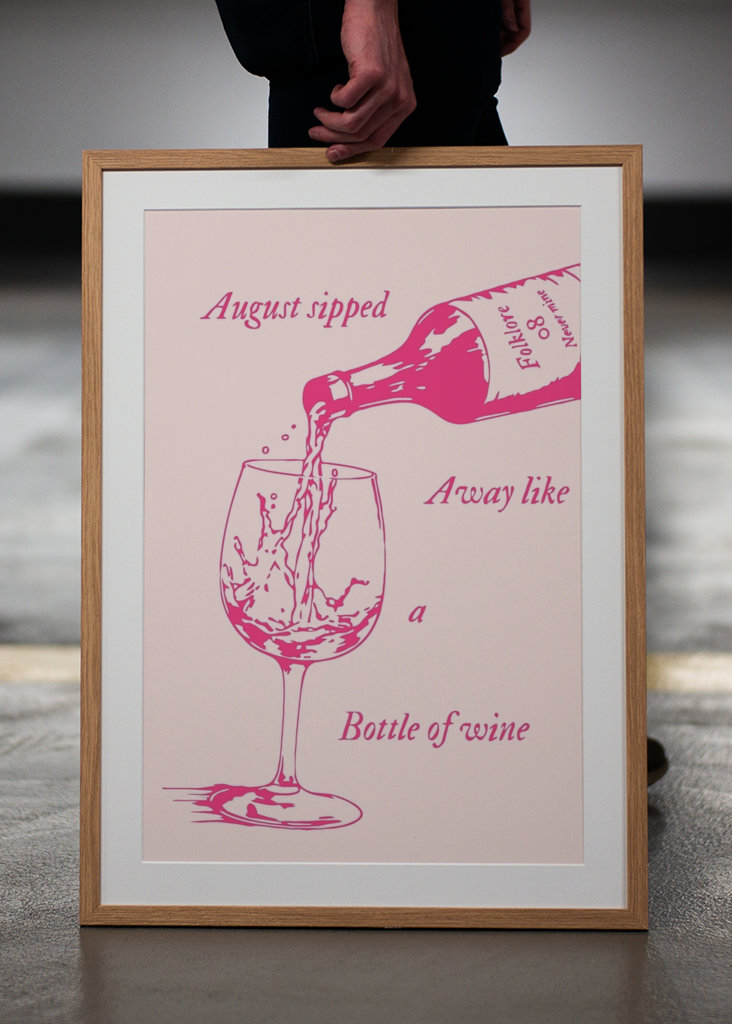 Taylor Swift - August