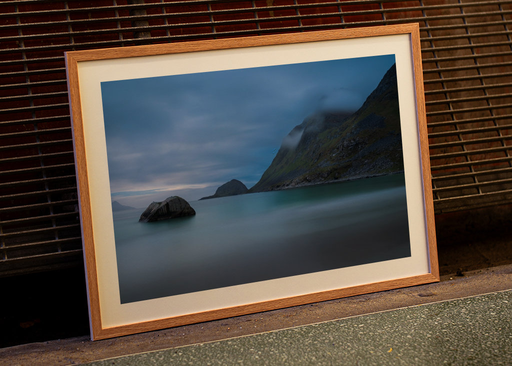 Silence at the ocean