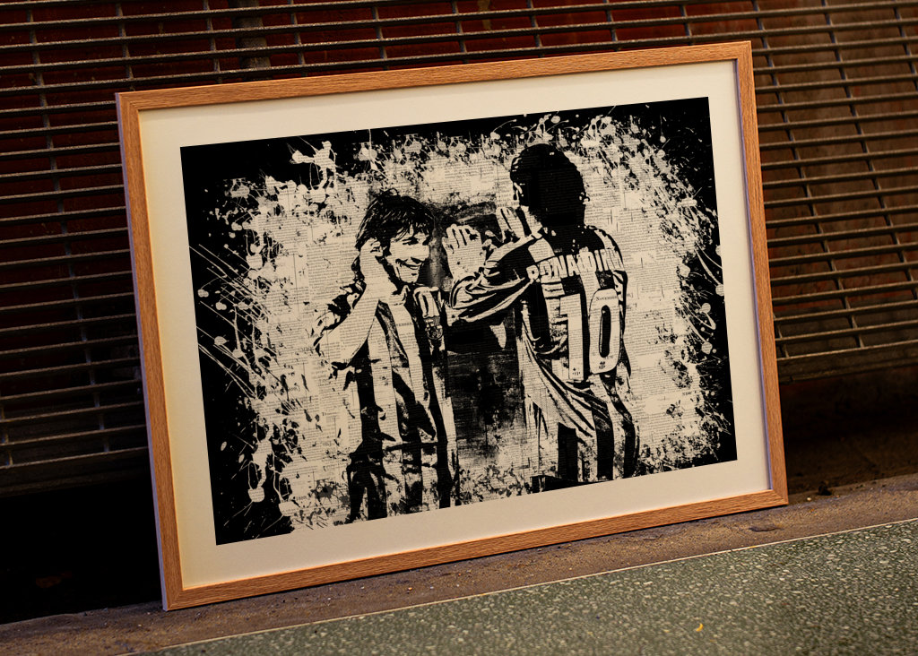  Ronaldinho mit Lionel Messi