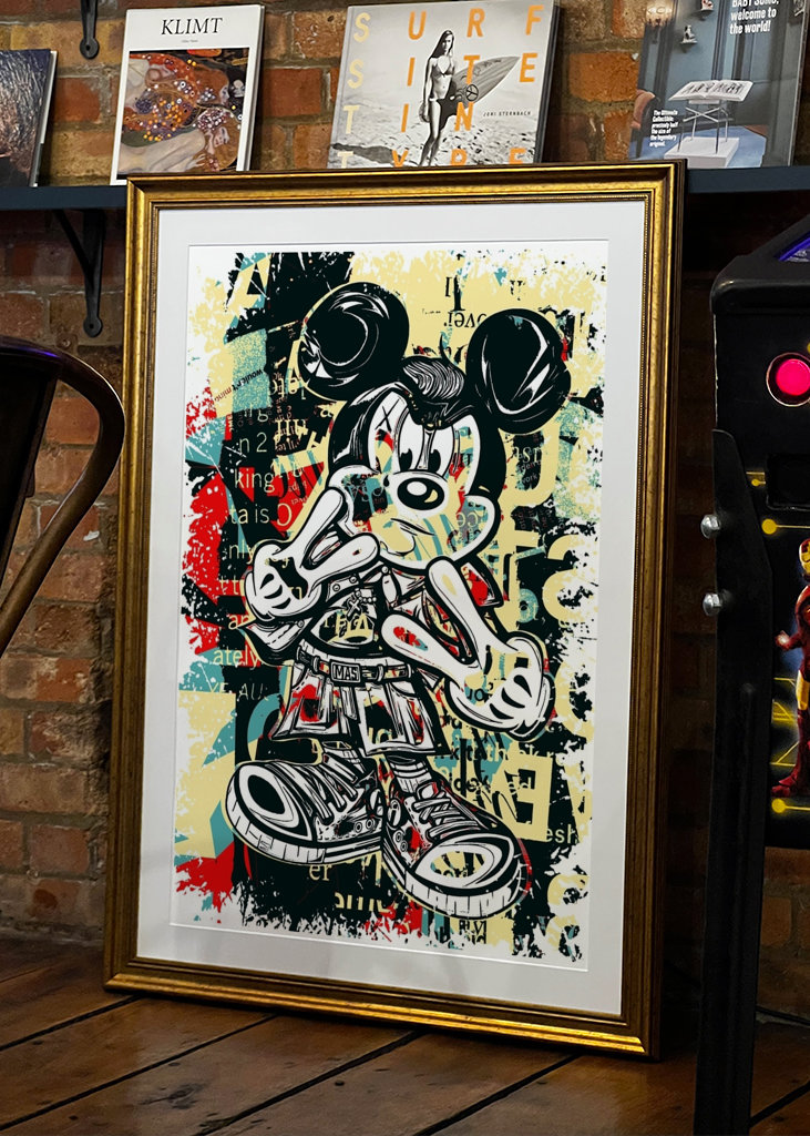 Mickey Mouse Hip Hop