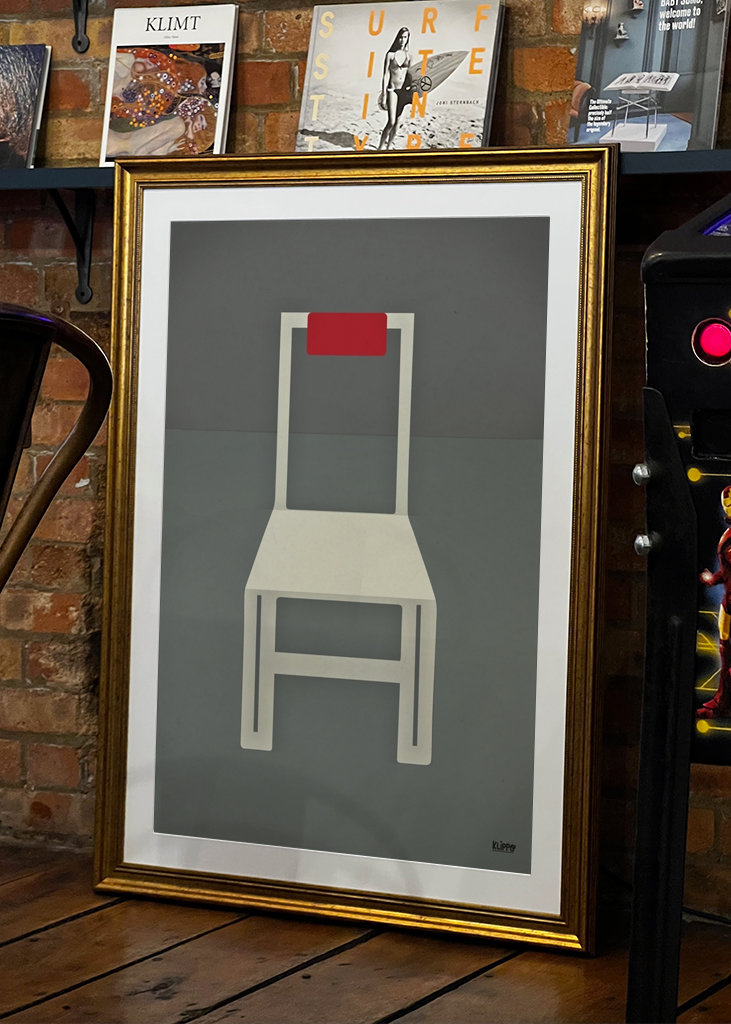 Minimal - White chair