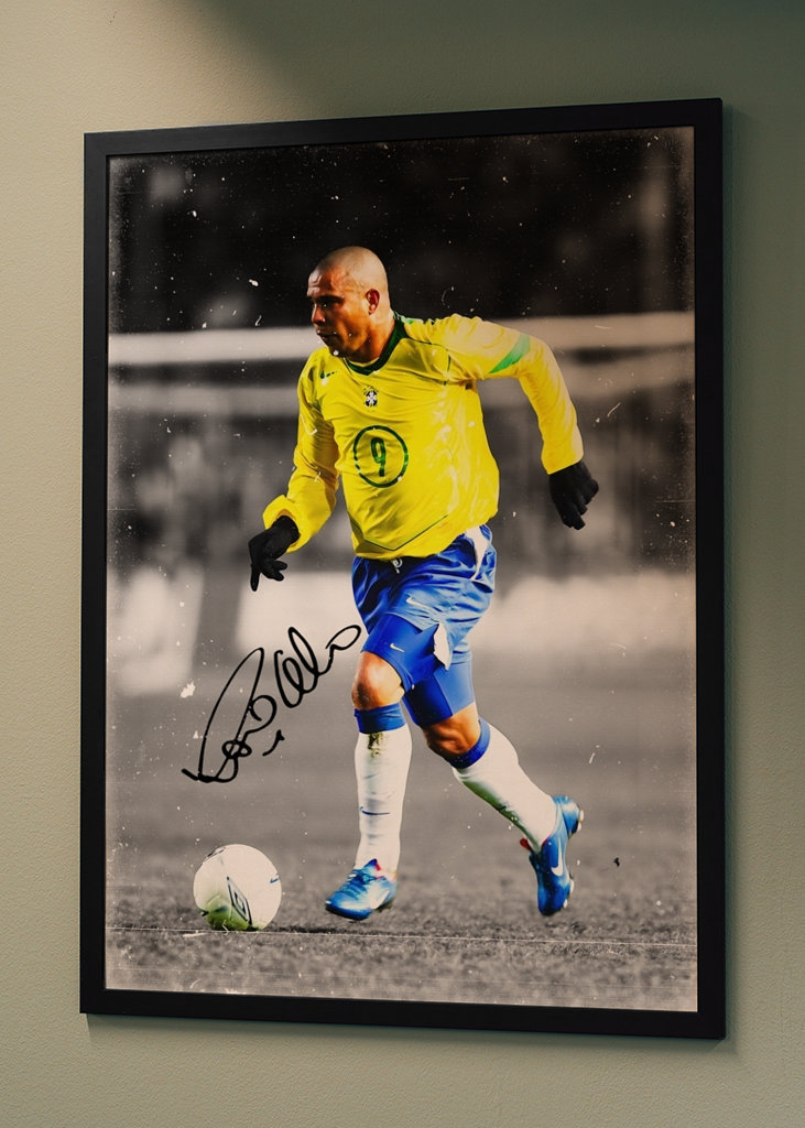 ronaldo R9 Signature