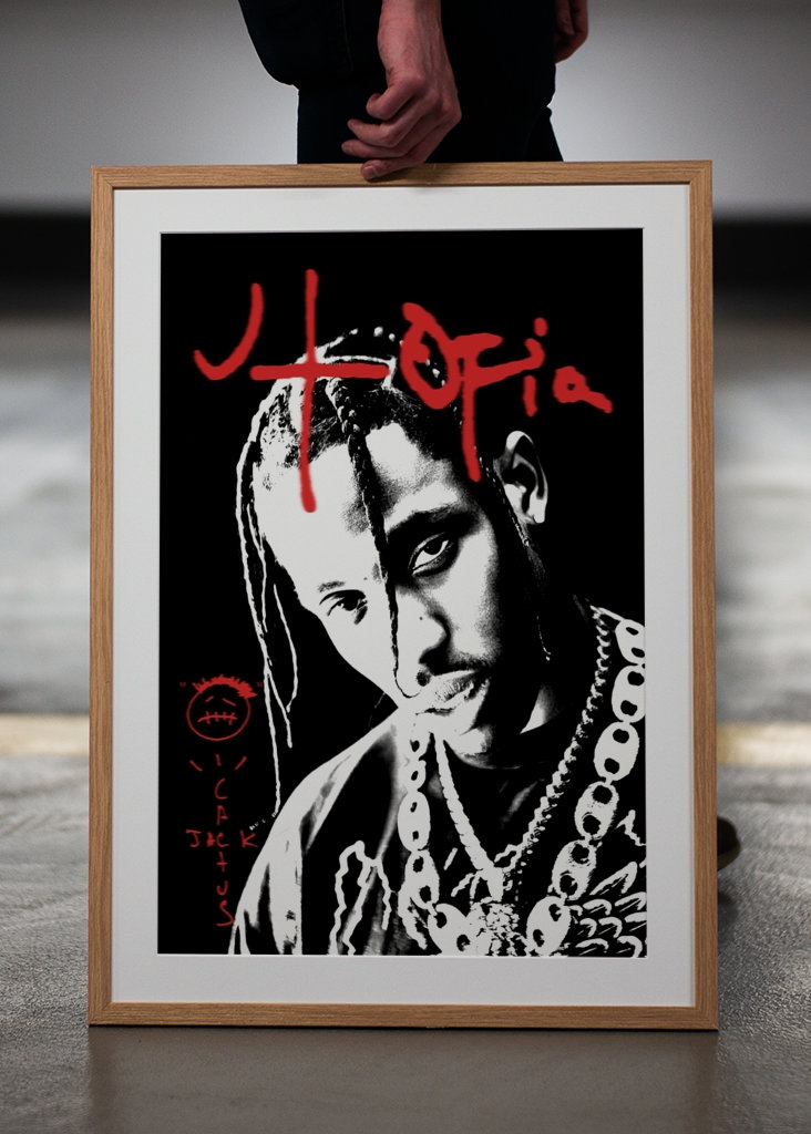 travis utopia black white