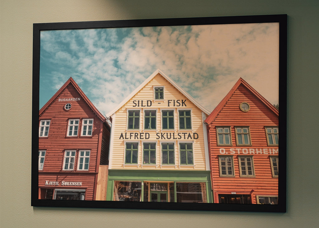 Drei Vintage-Häuser in Bergen