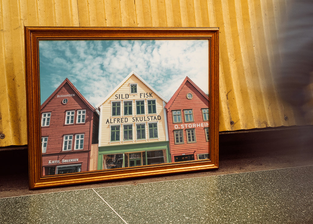 Drei Vintage-Häuser in Bergen