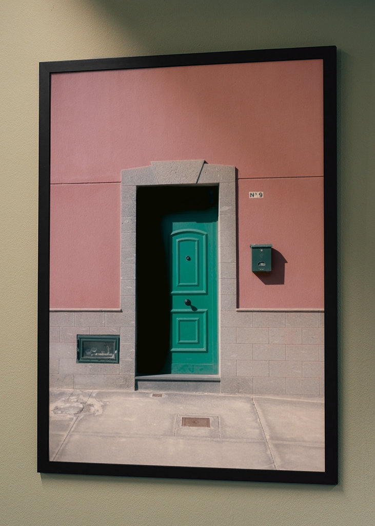 Dveře růžová stěna Tenerife Španělsko