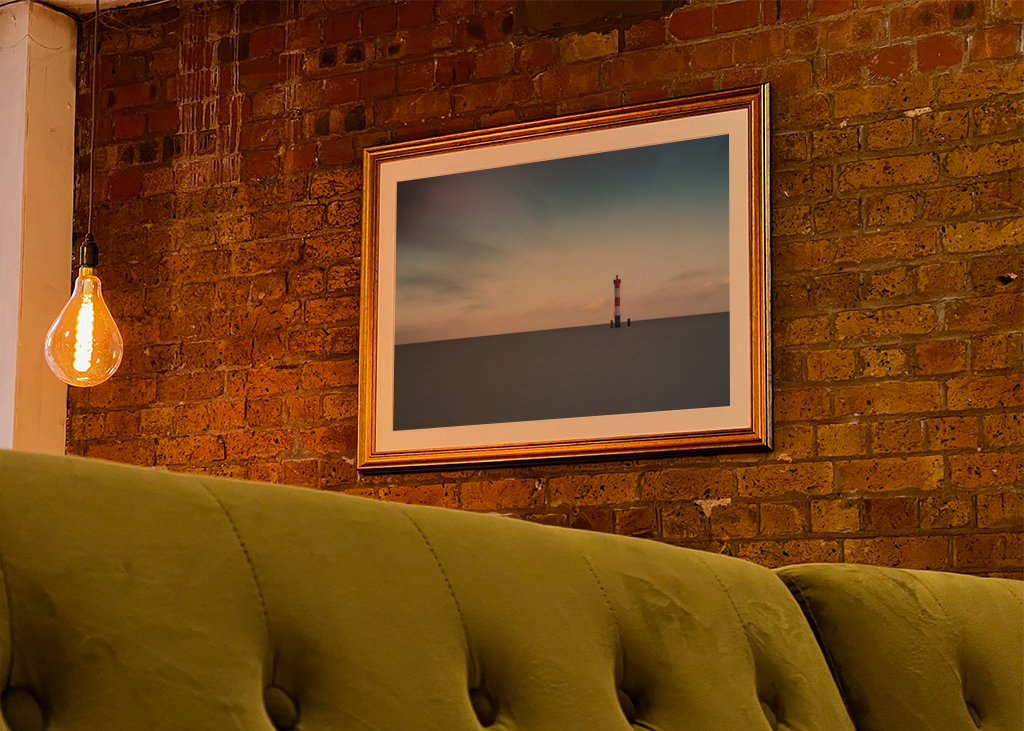 Lighthouse red, white