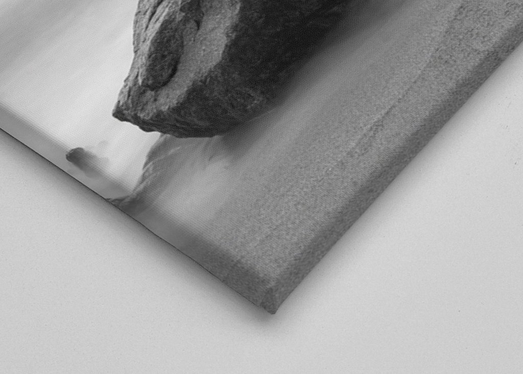 Černobílé pobřeží: Llore