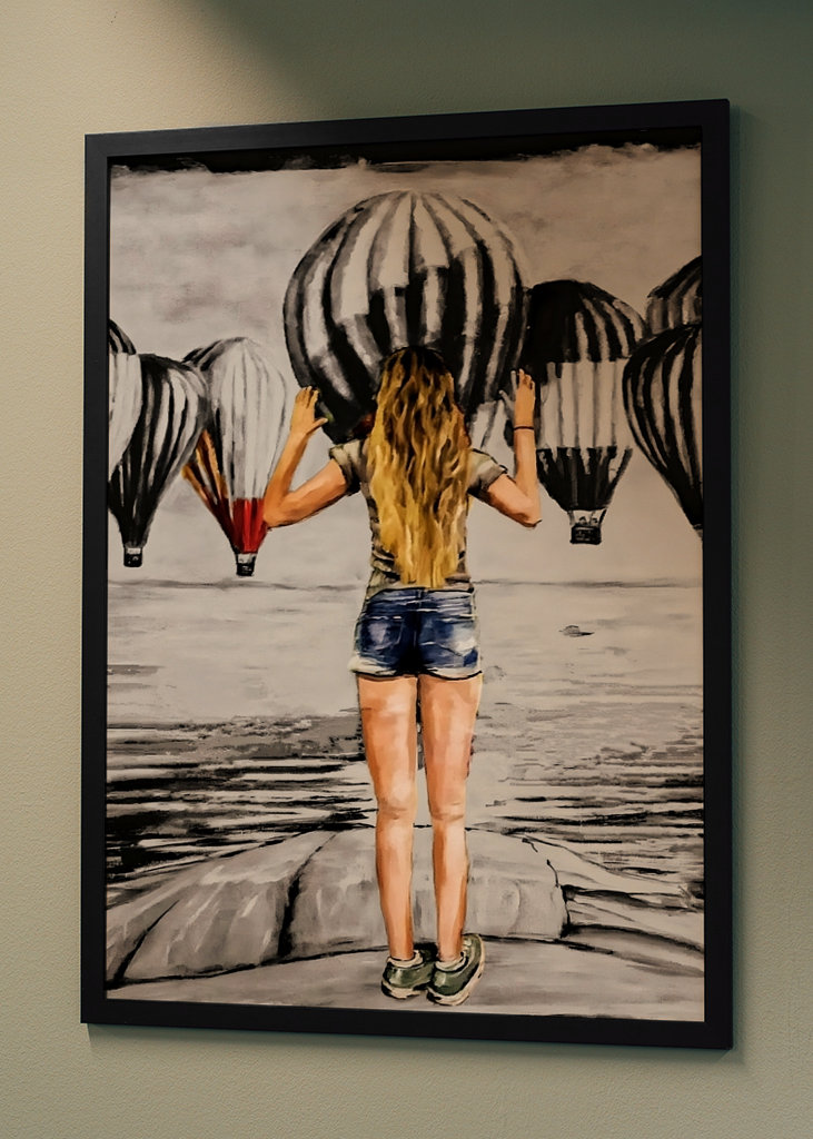 Mädchen mit Heißluftballons.