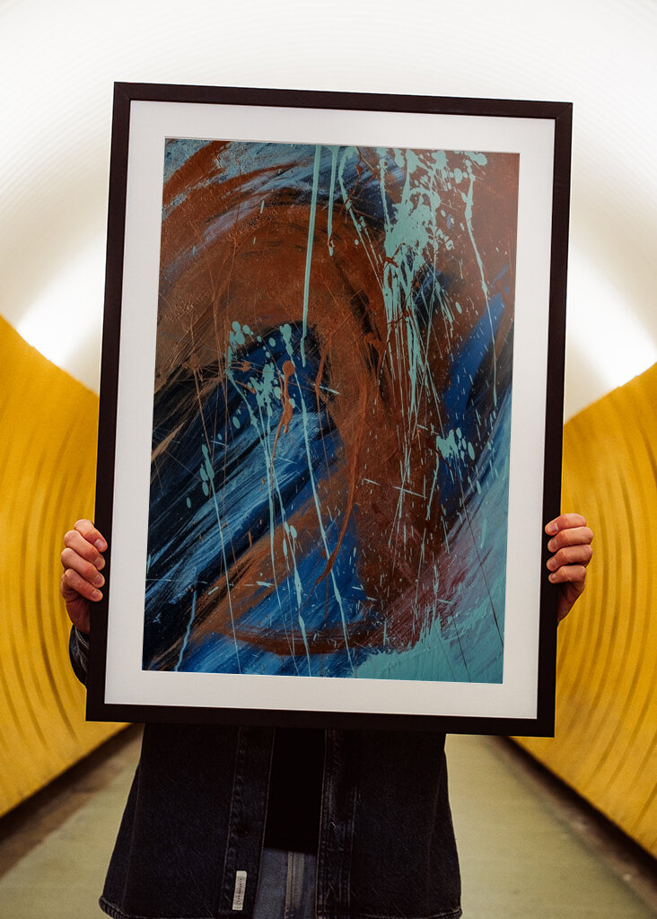 Dance of colors in chaos II