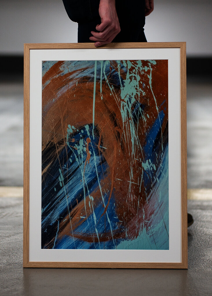 Dance of colors in chaos II