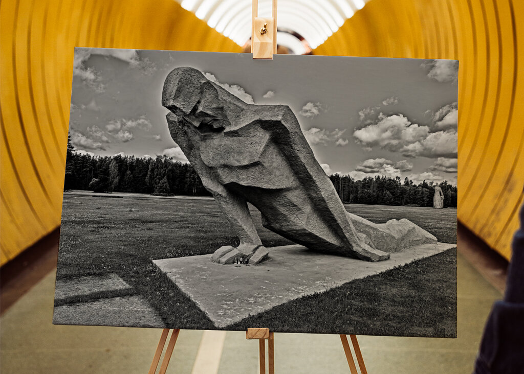 The Unbroken , Black and white