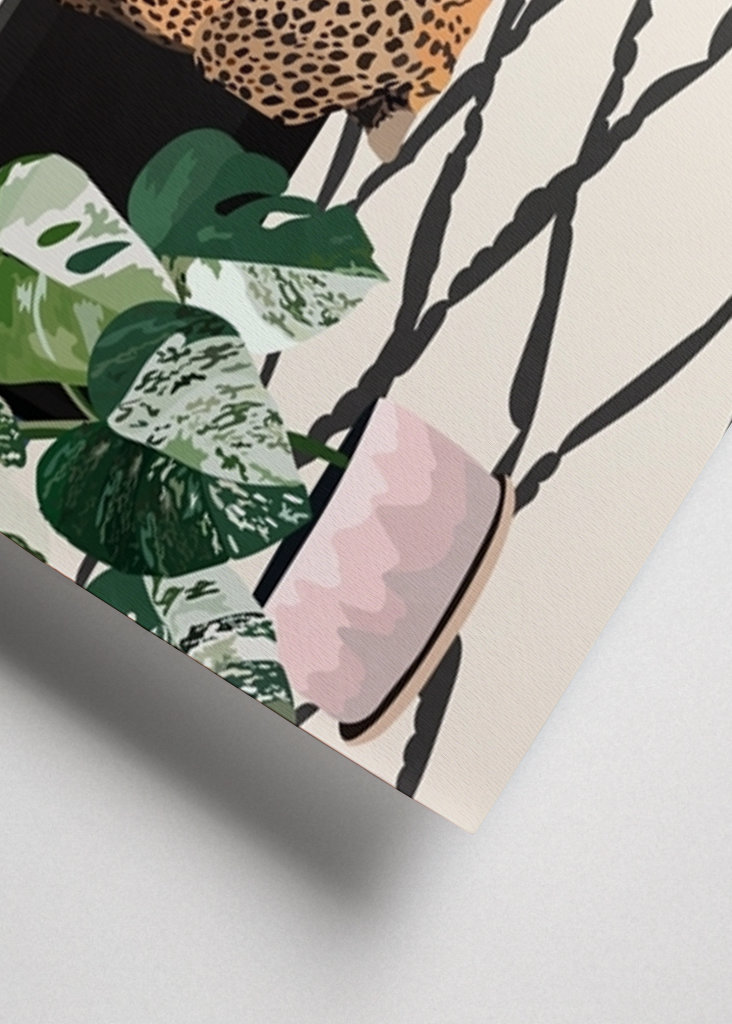 Cheetah playing piano 