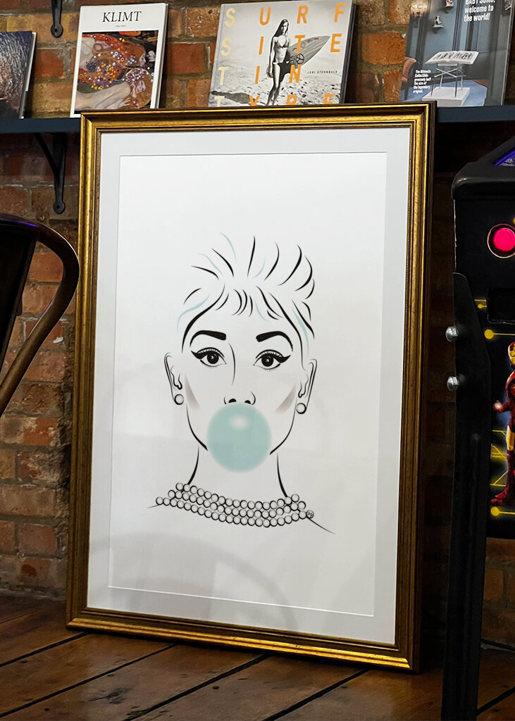 Audrey Hepburn Bubble Gum