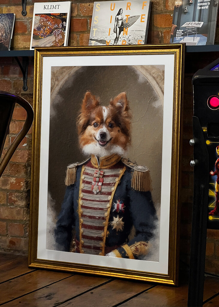 Regal Papillon i uniform