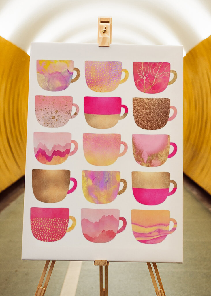 Pěkný růžový šálek kávy#2231933