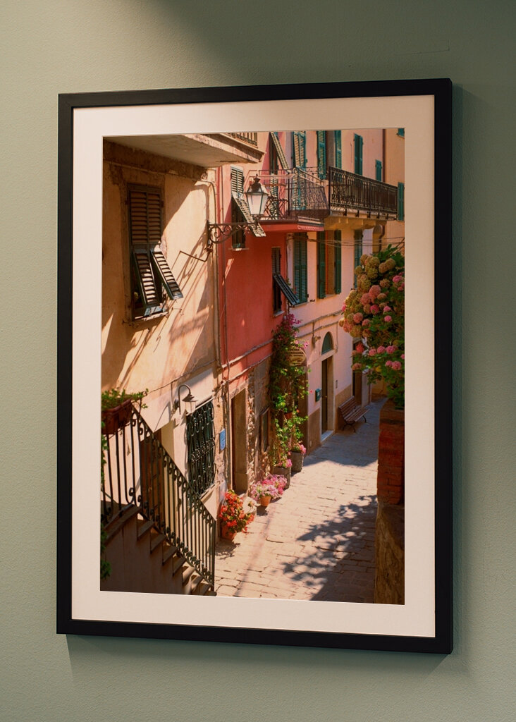 Italská alej s květinami