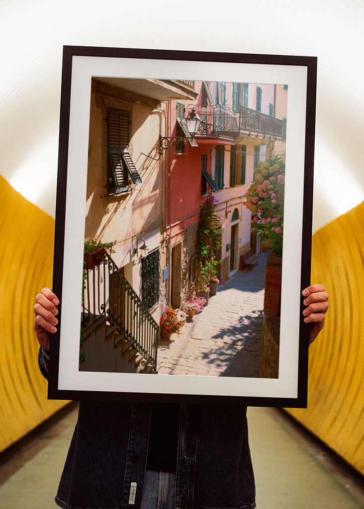 Italská alej s květinami