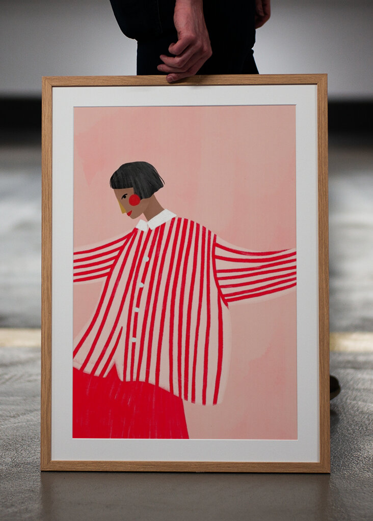 Frau mit roten Streifen#2656947