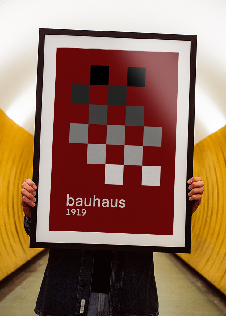Bauhaus red with squares 