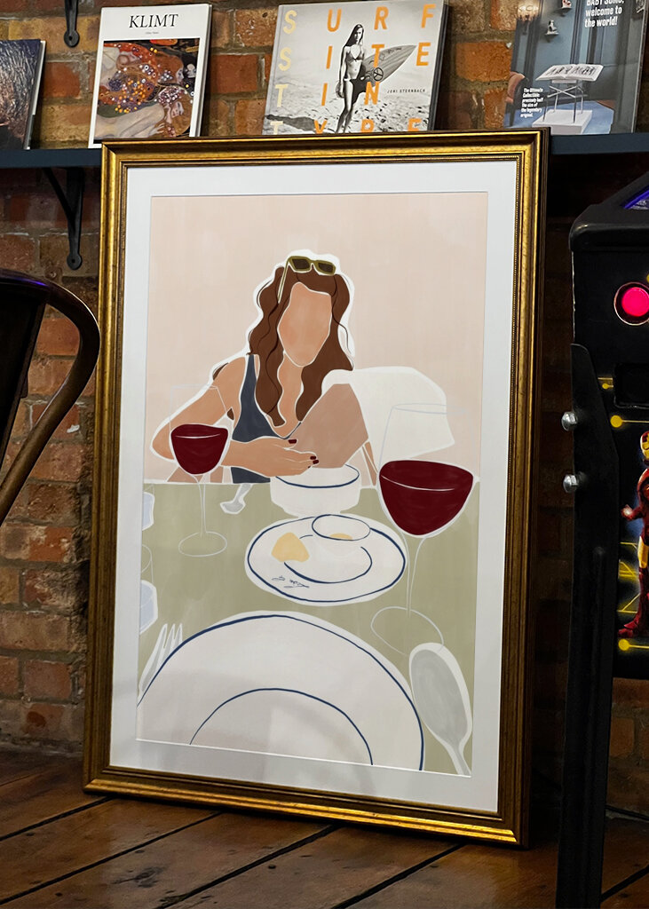 Kvinde på en restaurant #2691268