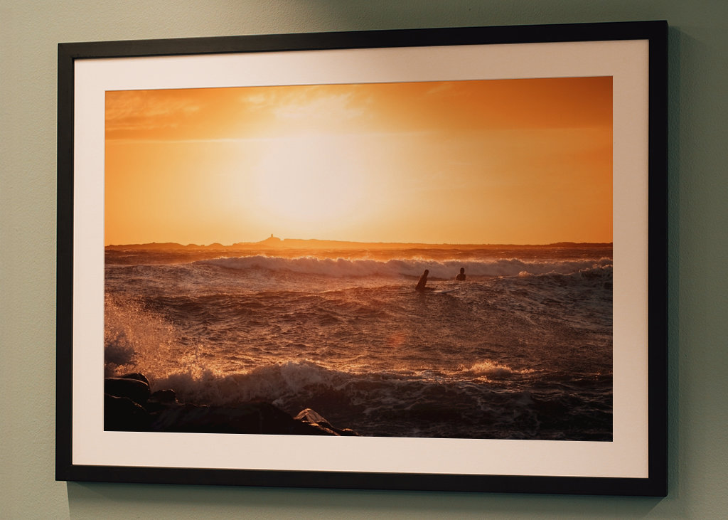 Surfen bei Sonnenuntergang