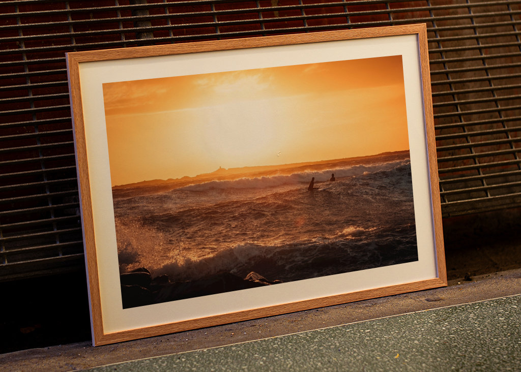 Surfen bei Sonnenuntergang