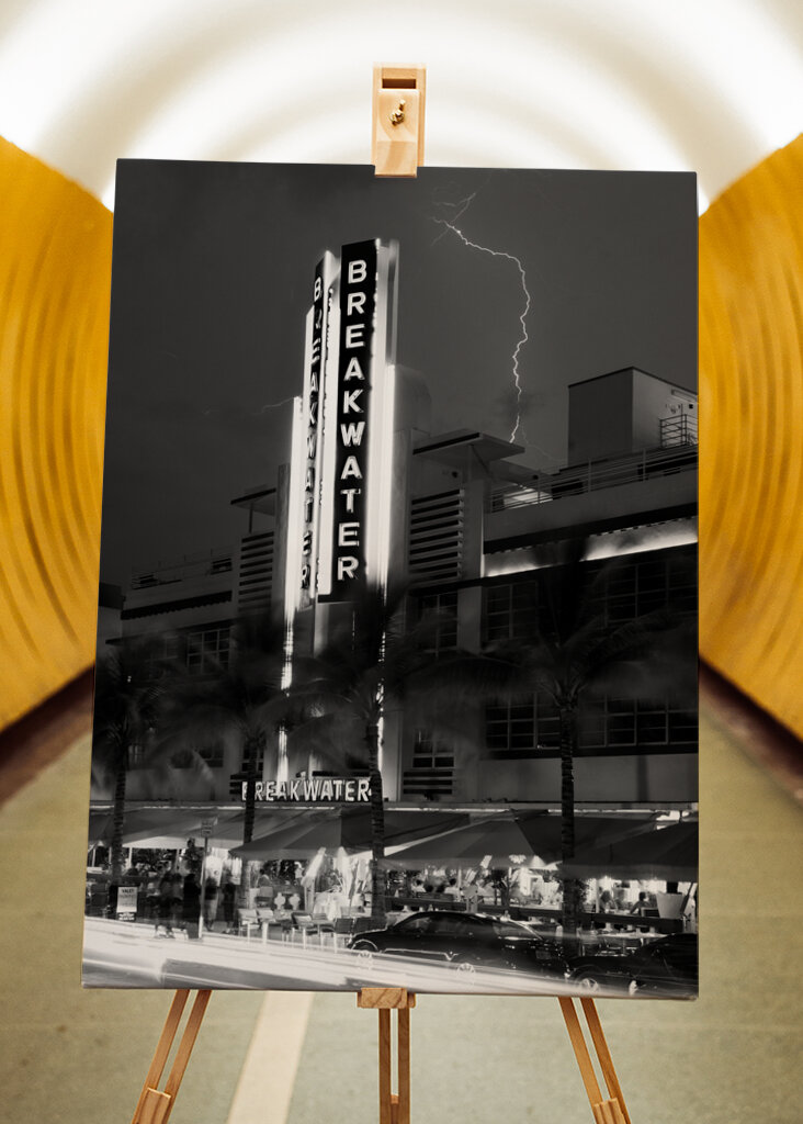 Bouřka s blesky na Miami Beach