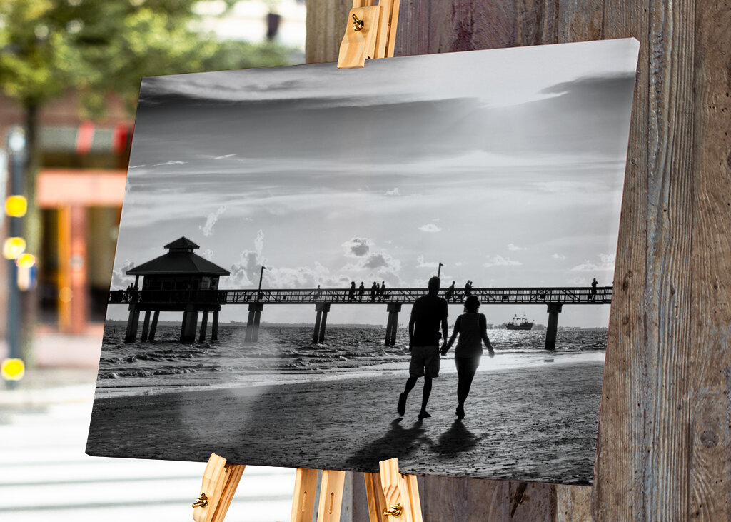 Milenci při západu slunce