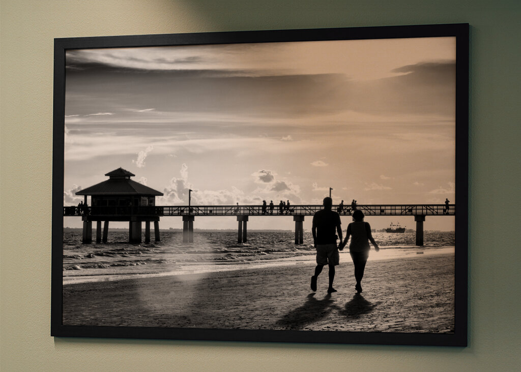 Milenci při západu slunce