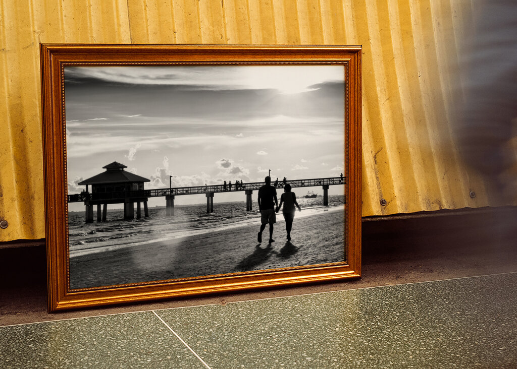 Milenci při západu slunce