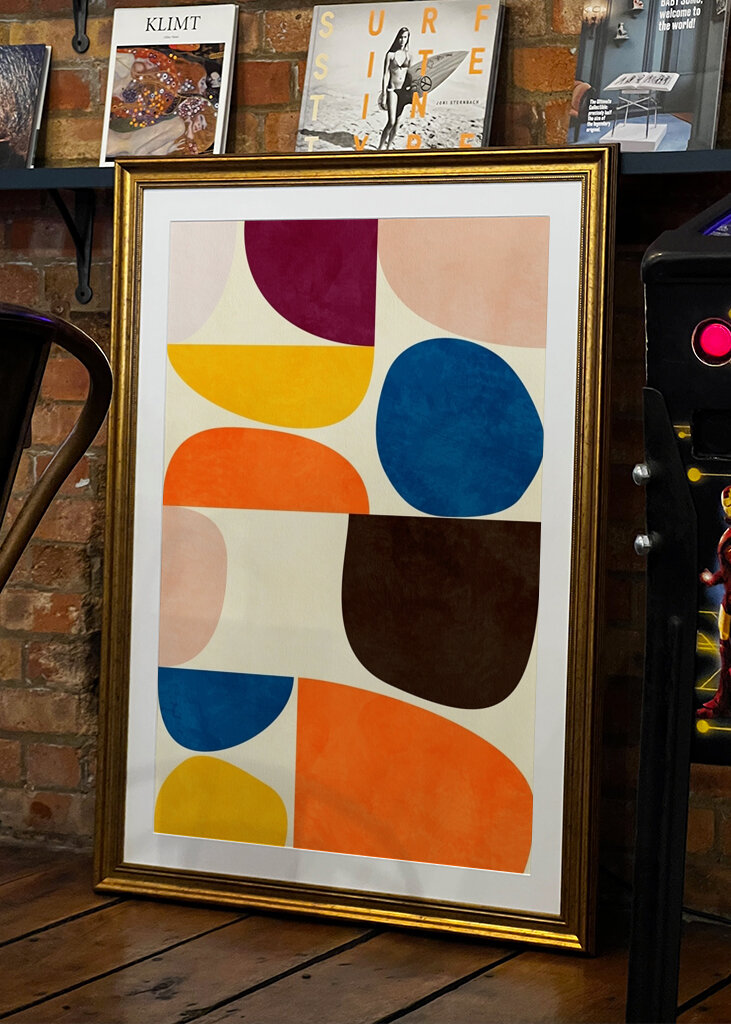 Vivid Bauhaus shapes