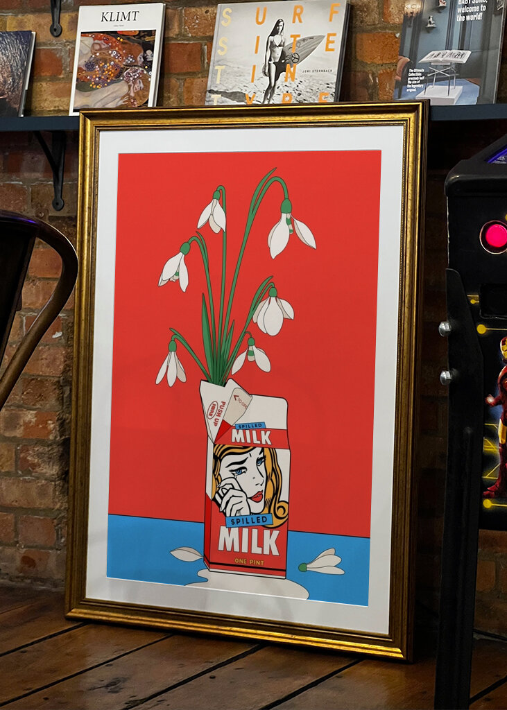 Rozlité mléko sněženky #2665025