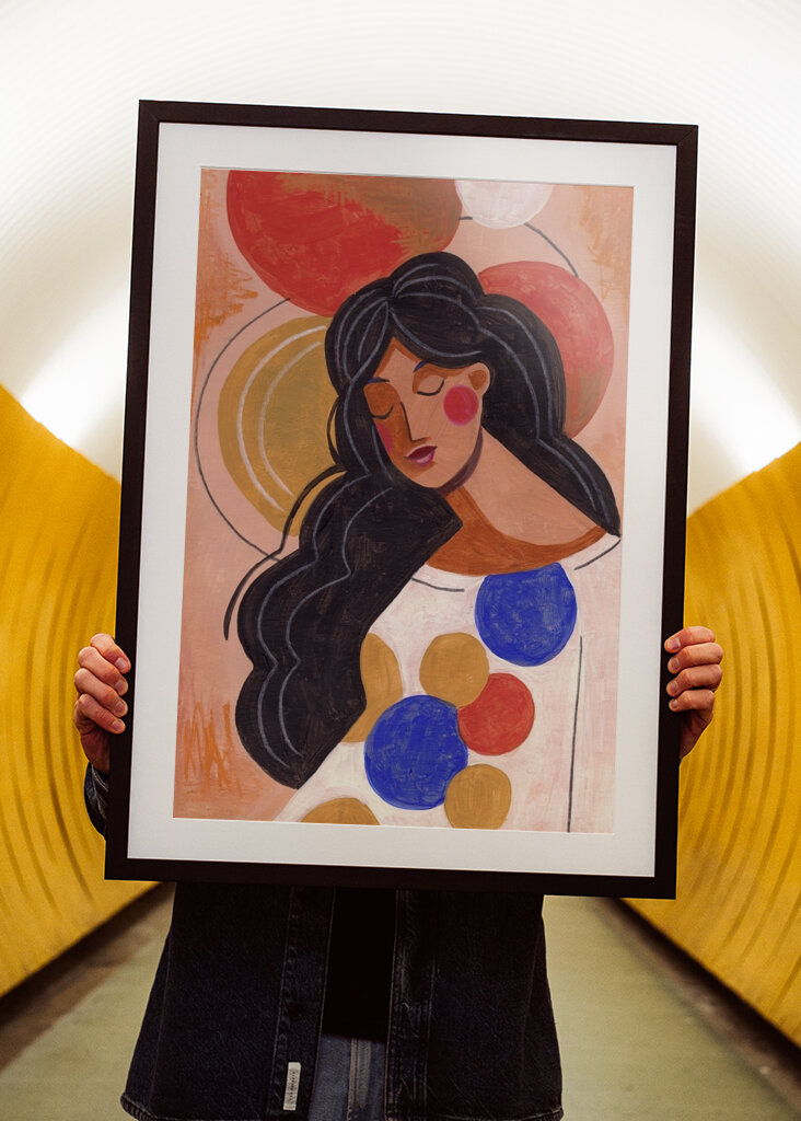 Kvinde i tanker #2740884