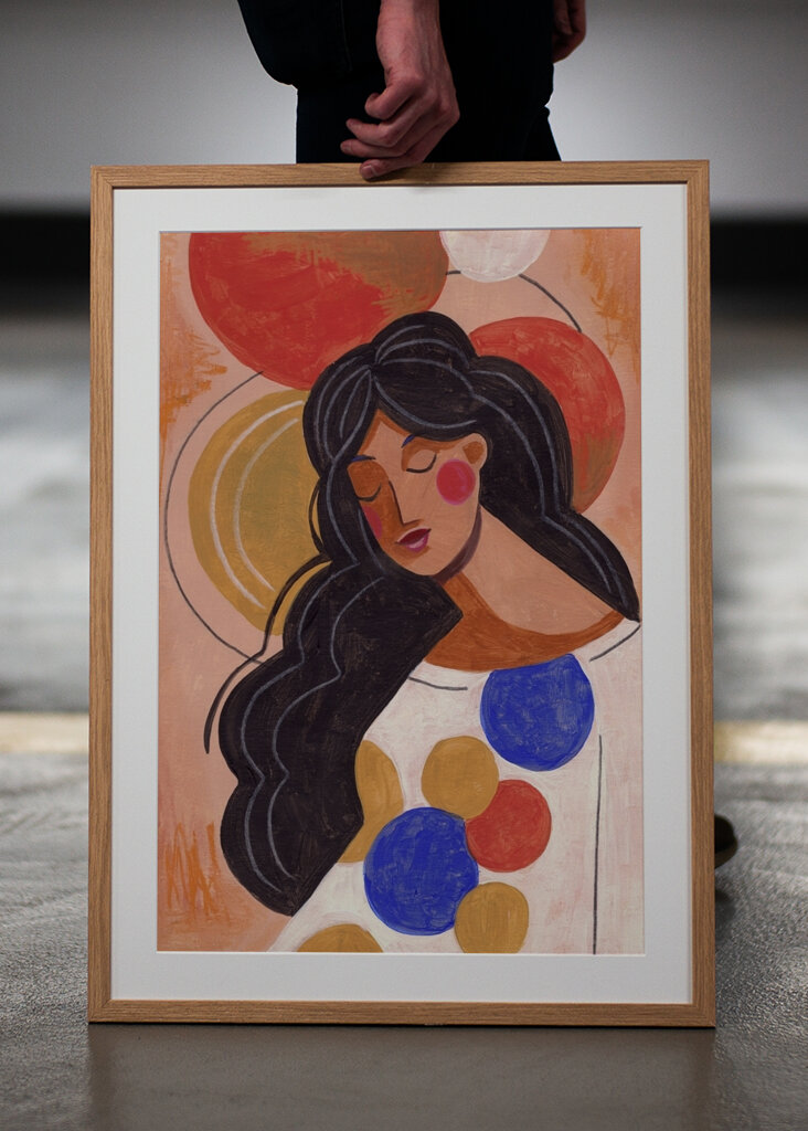 Kvinde i tanker #2740884