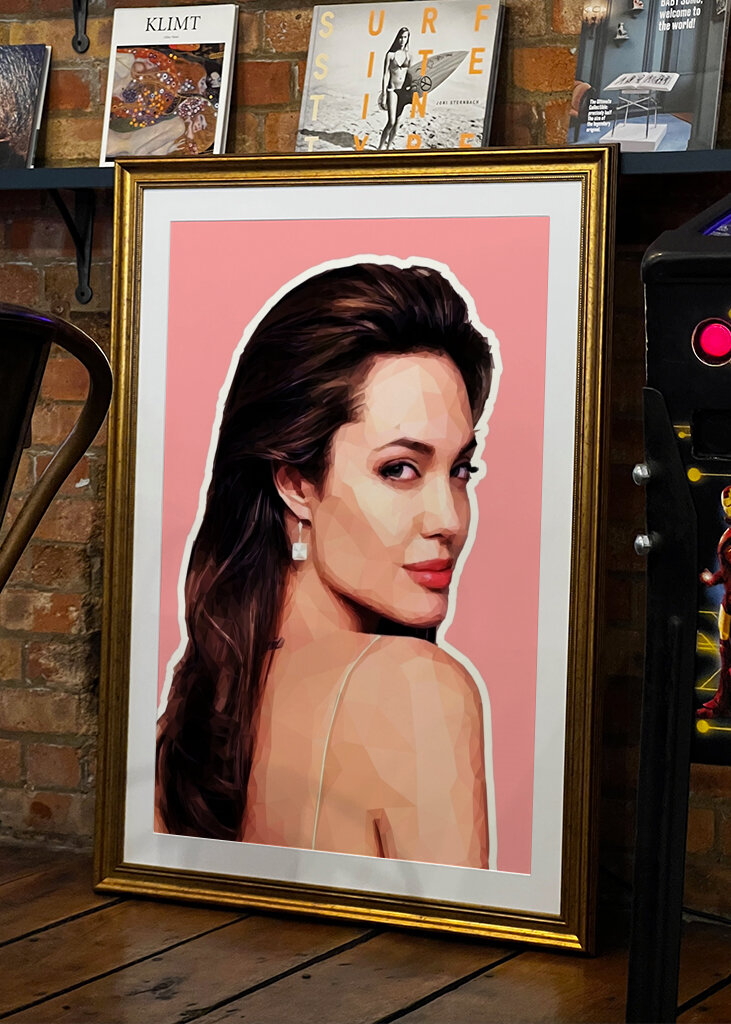 Angelina Jolie low poly