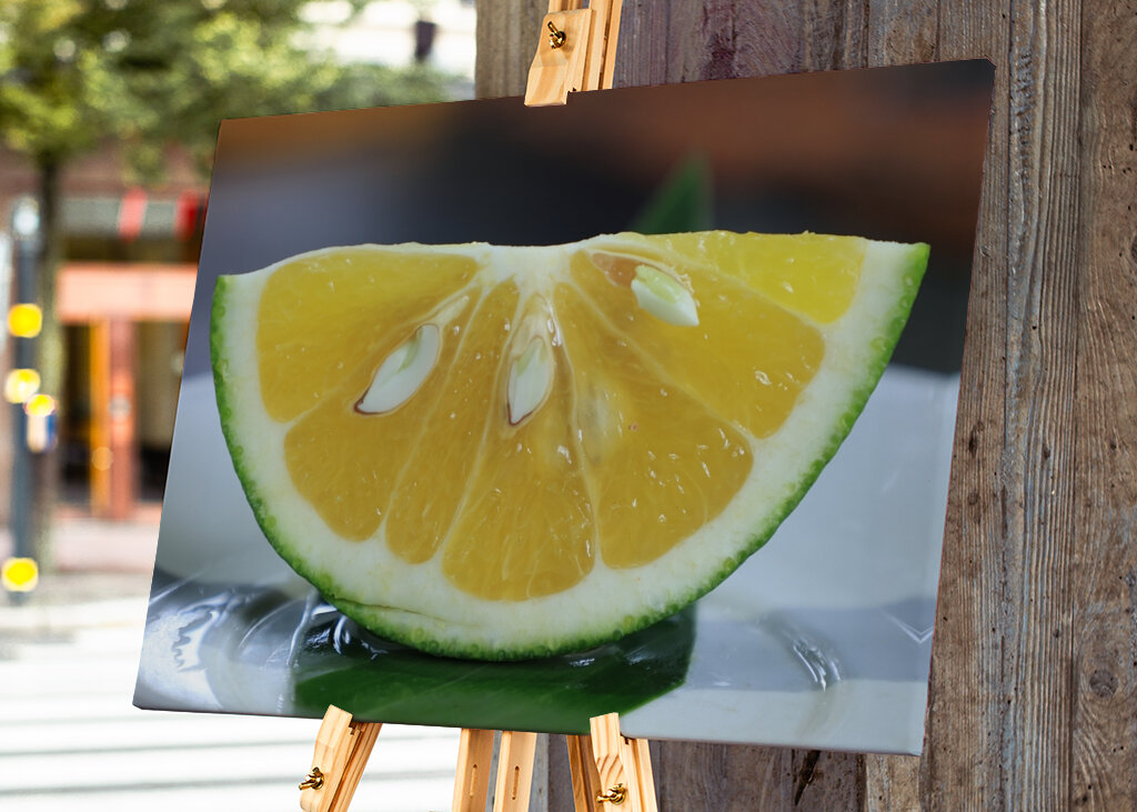 Świeże orzeźwiające pomarańcze