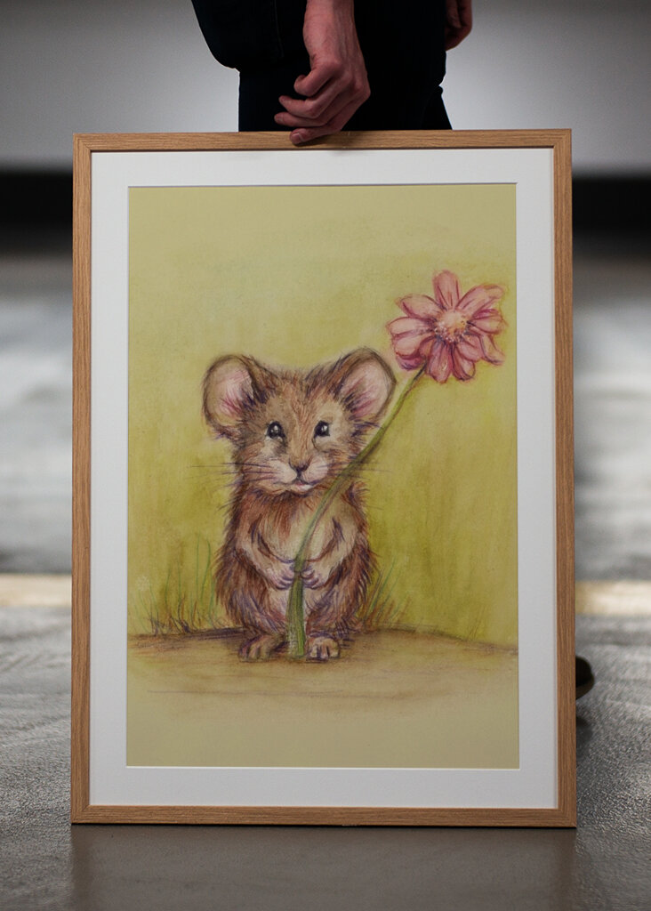 Mouse with flower