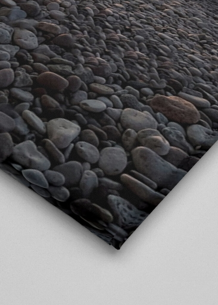 Magická hra kamenů při západu slunce