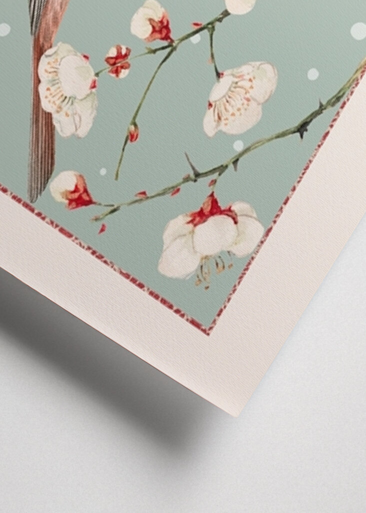 Cardinal rouge dans le prunier