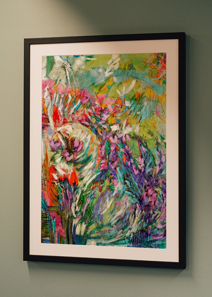 Vibrant Floral Whirl