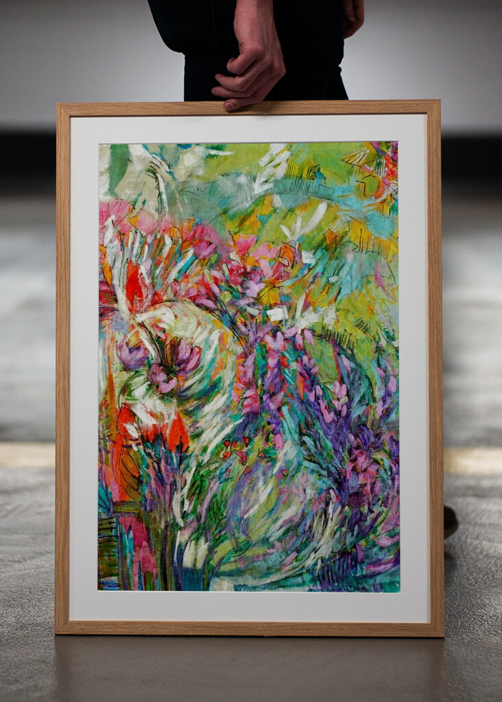 Vibrant Floral Whirl