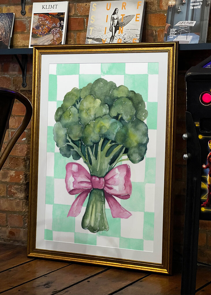 Brokkoli med rosa bånd