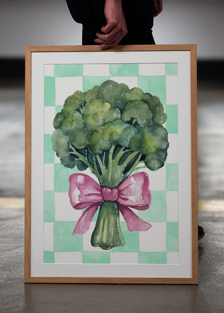 Brokkoli med rosa bånd