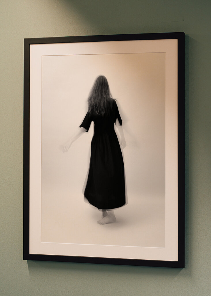 Woman in a black dress II