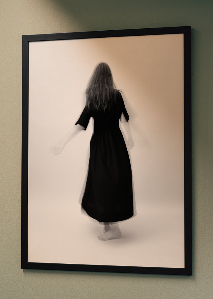 Woman in a black dress II